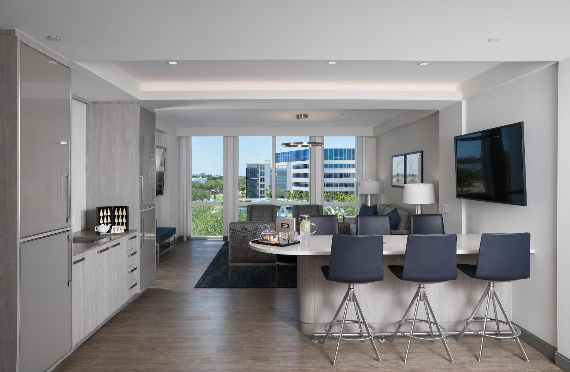 Innovation Hotel Naples Park Extérieur photo